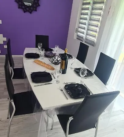 Maison Piscine Casa vacanze