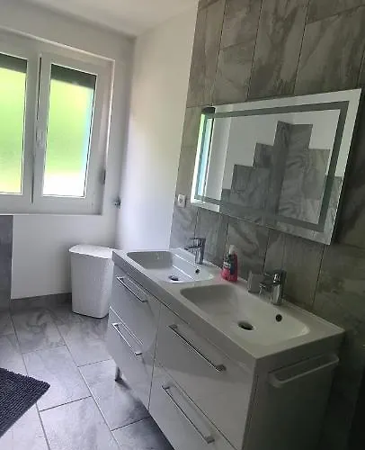 Hébergement de vacances Maison Piscine *